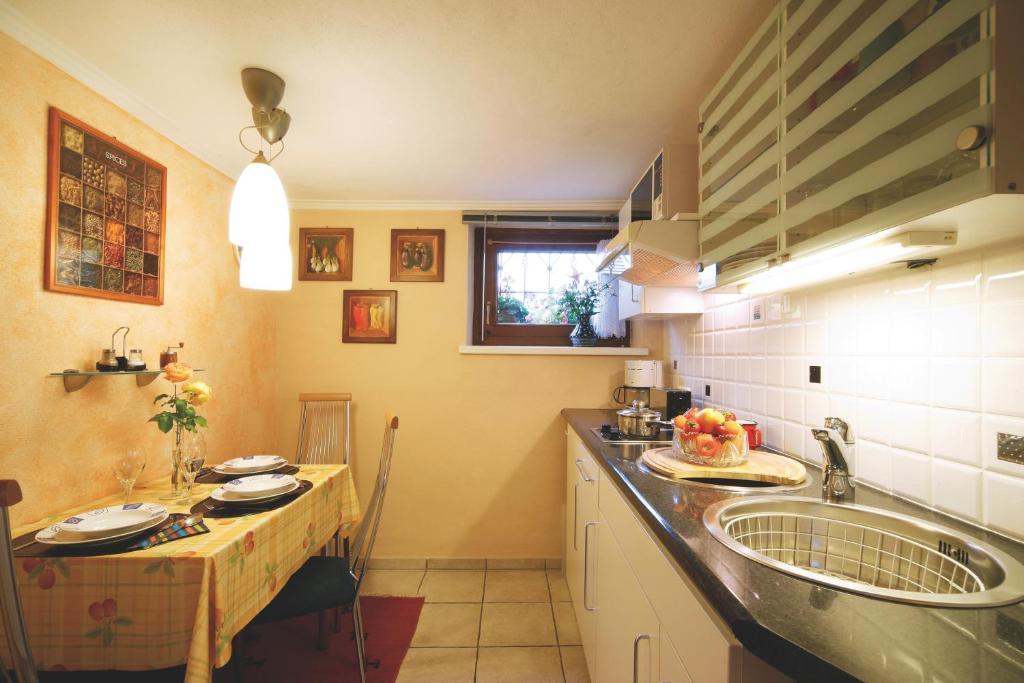 Apartment Haus Schatz Kitzbühel Szoba fotó